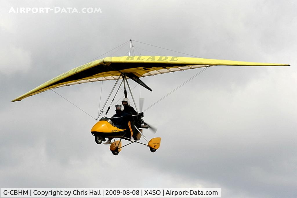 G-CBHM, 2001 Mainair Blade 912 C/N 1301-1101-7-W1096, Ince Blundell Micro light flyin