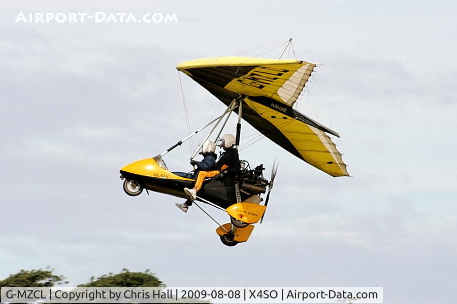 G-MZCL, 1982 Moyes Ultrasports Ltd Mega II/Tri-Pacer C/N JAJ-01, Ince Blundell Micro light flyin