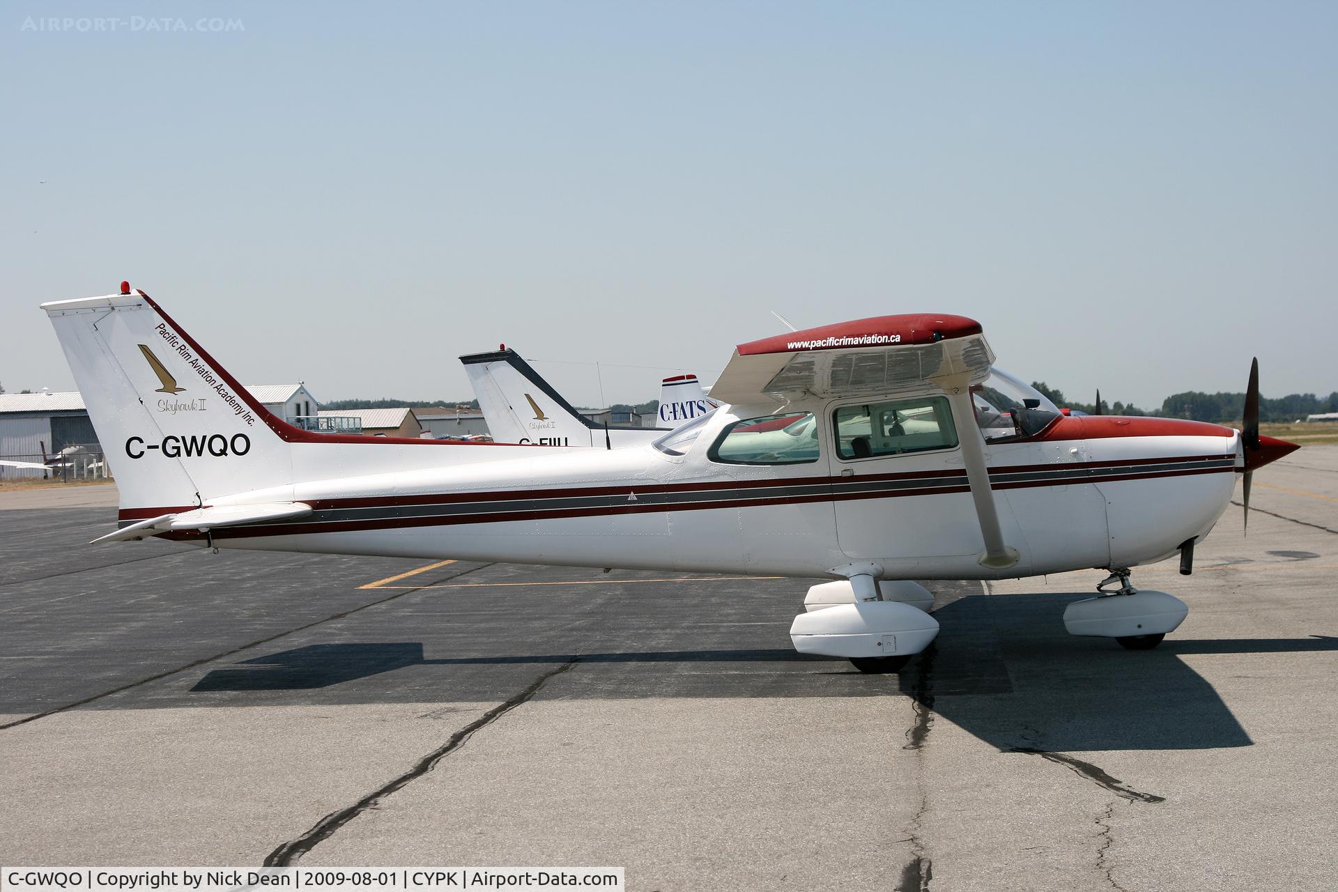 C-GWQO, 1975 Cessna 172M C/N 17264404, CYPK
