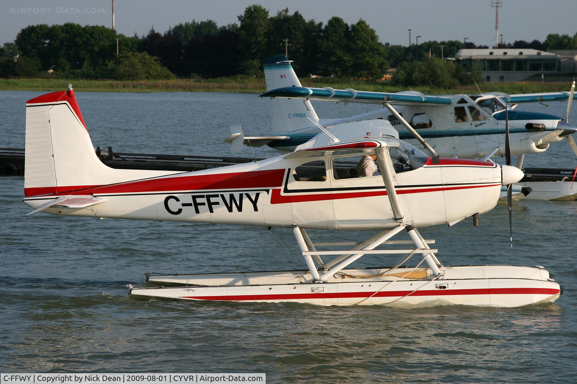C-FFWY, 1960 Cessna 180C C/N 50818, CYVR