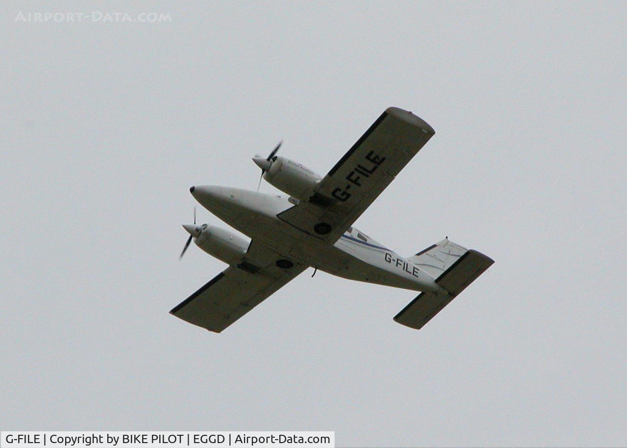 G-FILE, 1980 Piper PA-34-200T Seneca II C/N 34-8070108, BRISTOL FLYING CENTRE SENECA II