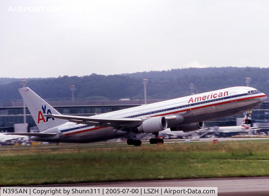 N395AN, 1998 Boeing 767-323 C/N 29432, Taking off rwy 16