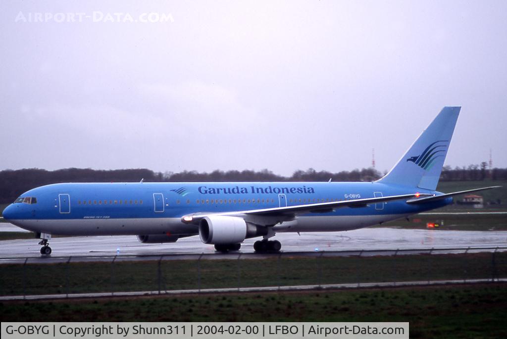 G-OBYG, 1999 Boeing 767-304 C/N 29137, Taxiing to the terminal... Was opb Britannia Airways...