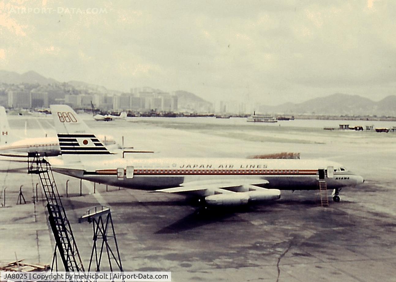 JA8025, 1962 Convair 880-22M-22 C/N 22-7-9-61, At HKG Kai Tak,1967