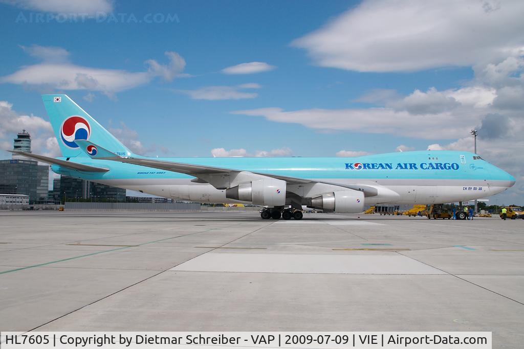 HL7605, 2006 Boeing 747-4B5ERF C/N 35526, Korean Air Boeing 747-400