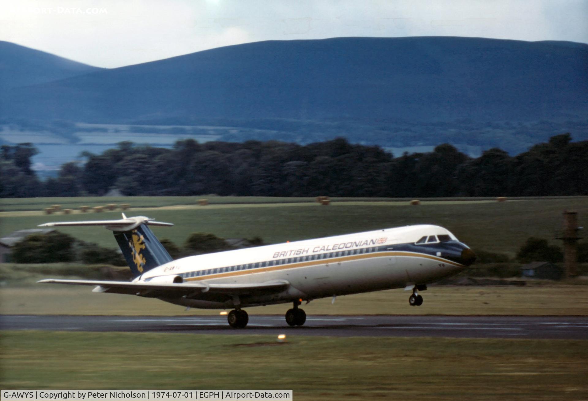 G-AWYS, 1969 BAC 111-501EX One-Eleven C/N BAC.175, One Eleven 501EX of British Caledonian landing at Edinburgh in the Summer of 1974.