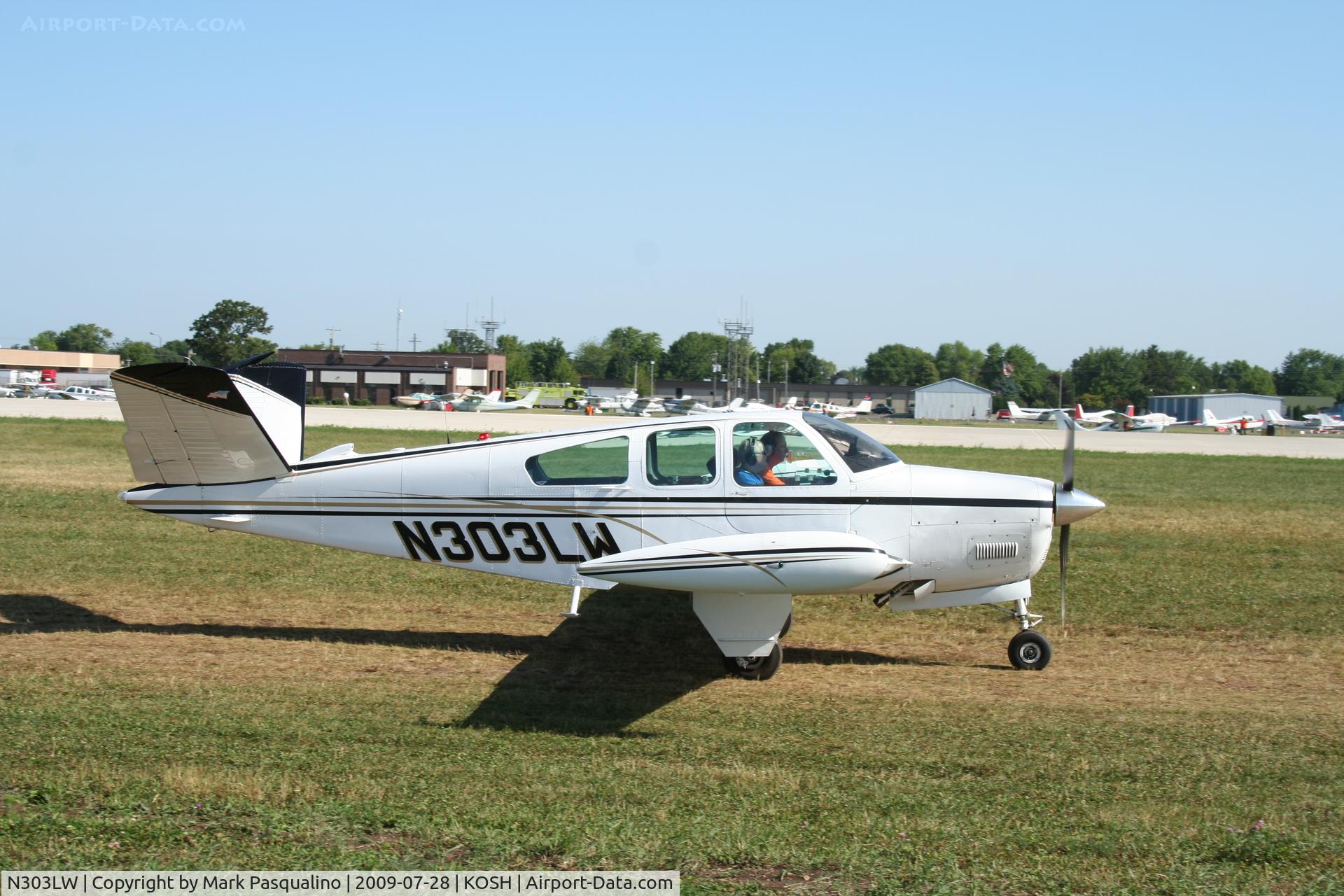 N303LW, 1966 Beech V35 Bonanza C/N D-8336, Beech V35