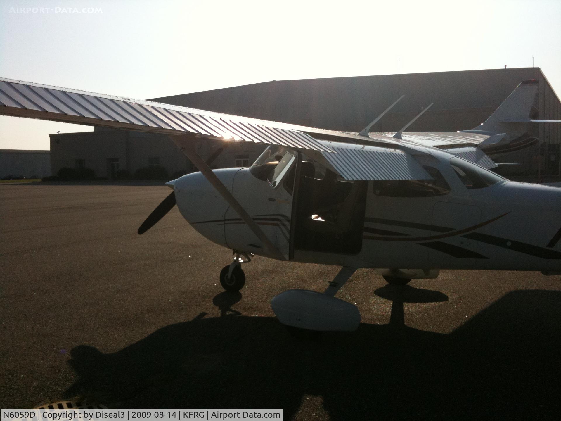 N6059D, 2006 Cessna 172S C/N 172S10275, Into the sunset. N6059D