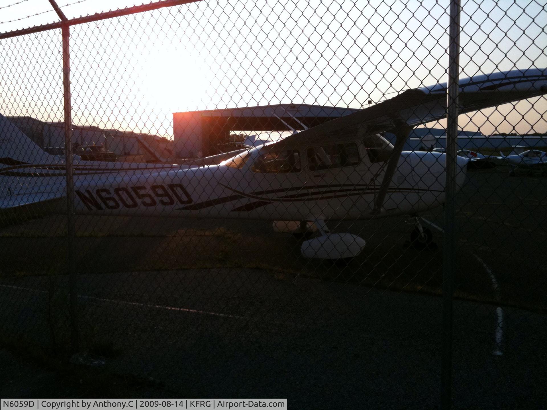 N6059D, 2006 Cessna 172S C/N 172S10275, Side View Into the Sunset N6059D.
