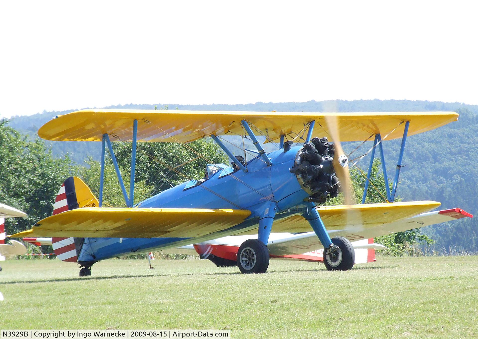 N3929B, Boeing E75 C/N 75-6001, Boeing E75 (Stearman PT-13D) at the Montabaur airshow 2009