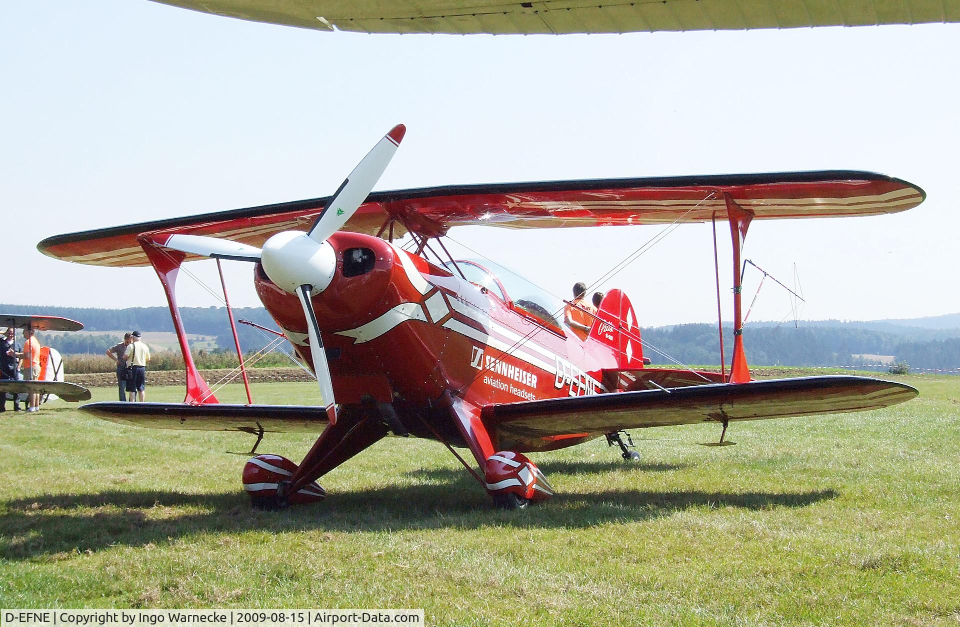 D-EFNE, Aerotek Pitts S-2B Special C/N 5024, Aerotek Pitts S-2B at the Montabaur airshow 2009