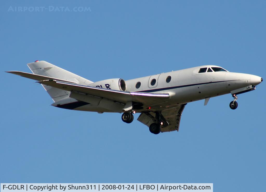 F-GDLR, Dassault Falcon 10 C/N 121, Landing rwy 14R