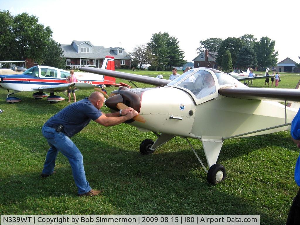 N339WT, 2001 Hapi Cygnet SF-2A C/N 02, Getting a prop start at the EAA breakfast - Noblesville, Indiana