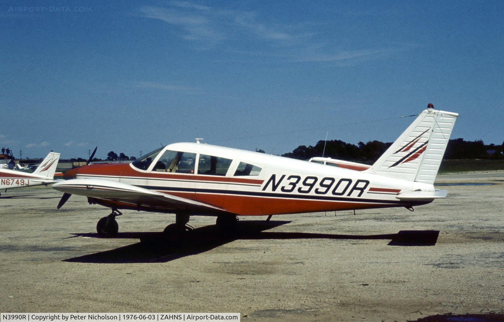 N3990R, Piper PA-28-180 C/N 287105094, This PA-28 Cherokee was resident at Zahns Airport, Amityville, Long Island in the Summer of 1976. The airport closed in 1980.