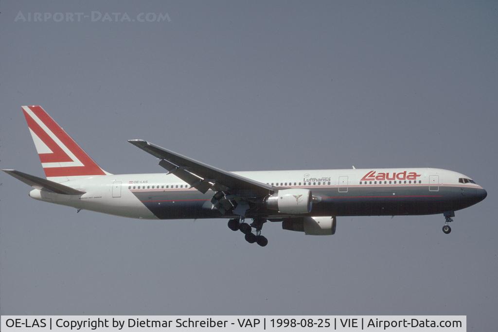 OE-LAS, 1995 Boeing 767-33A/ER C/N 27909, Lauda Air Boeing 767-300