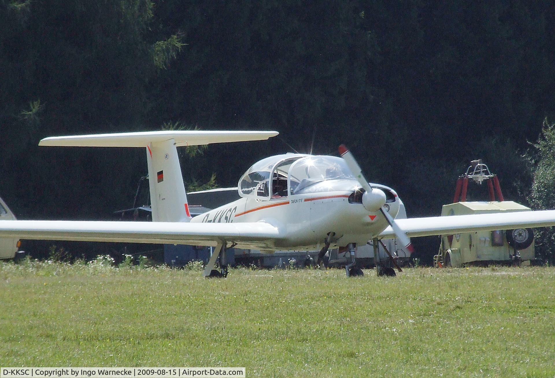 D-KKSC, Valentin Taifun 17E C/N 1013, Valentin Taifun 17E at the Montabaur airshow 2009