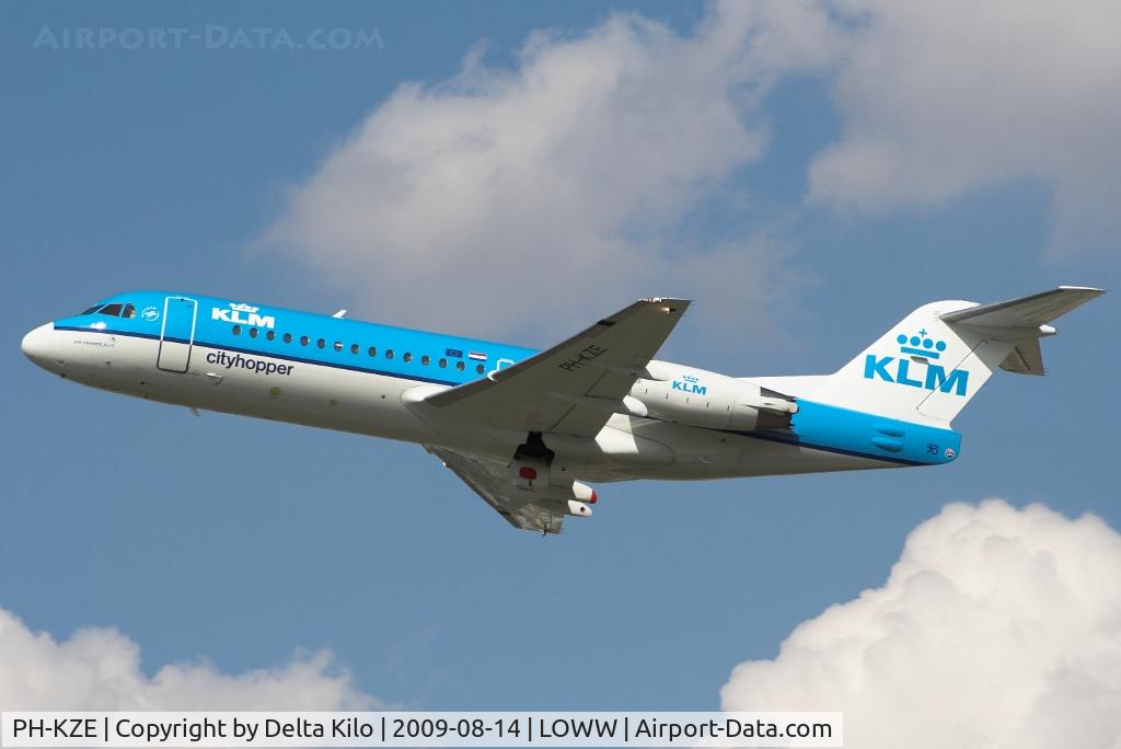 PH-KZE, 1996 Fokker 70 (F-28-0070) C/N 11576, KLM