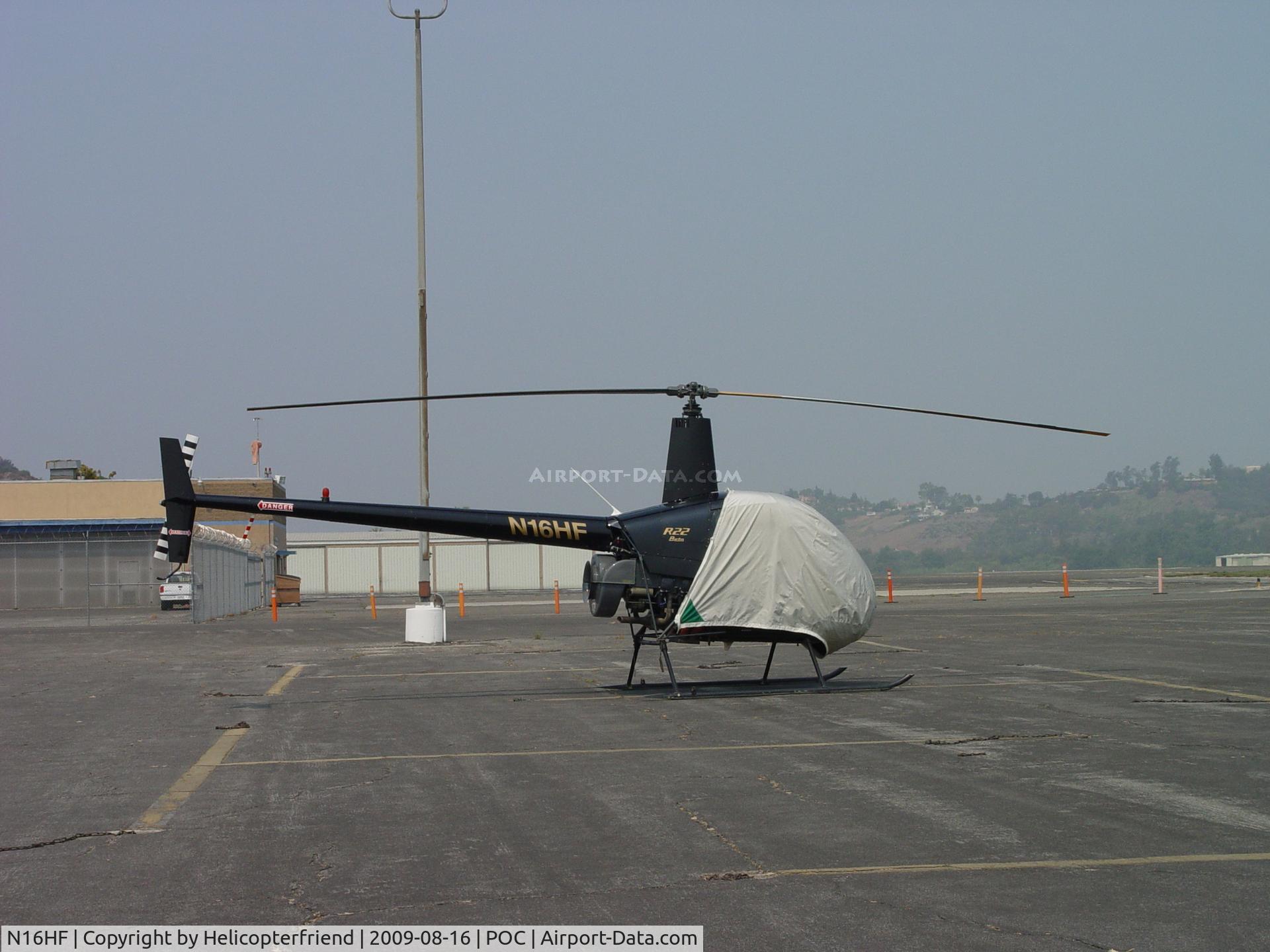 N16HF, 1988 Robinson R22 BETA C/N 0778, Parked at Brackett
