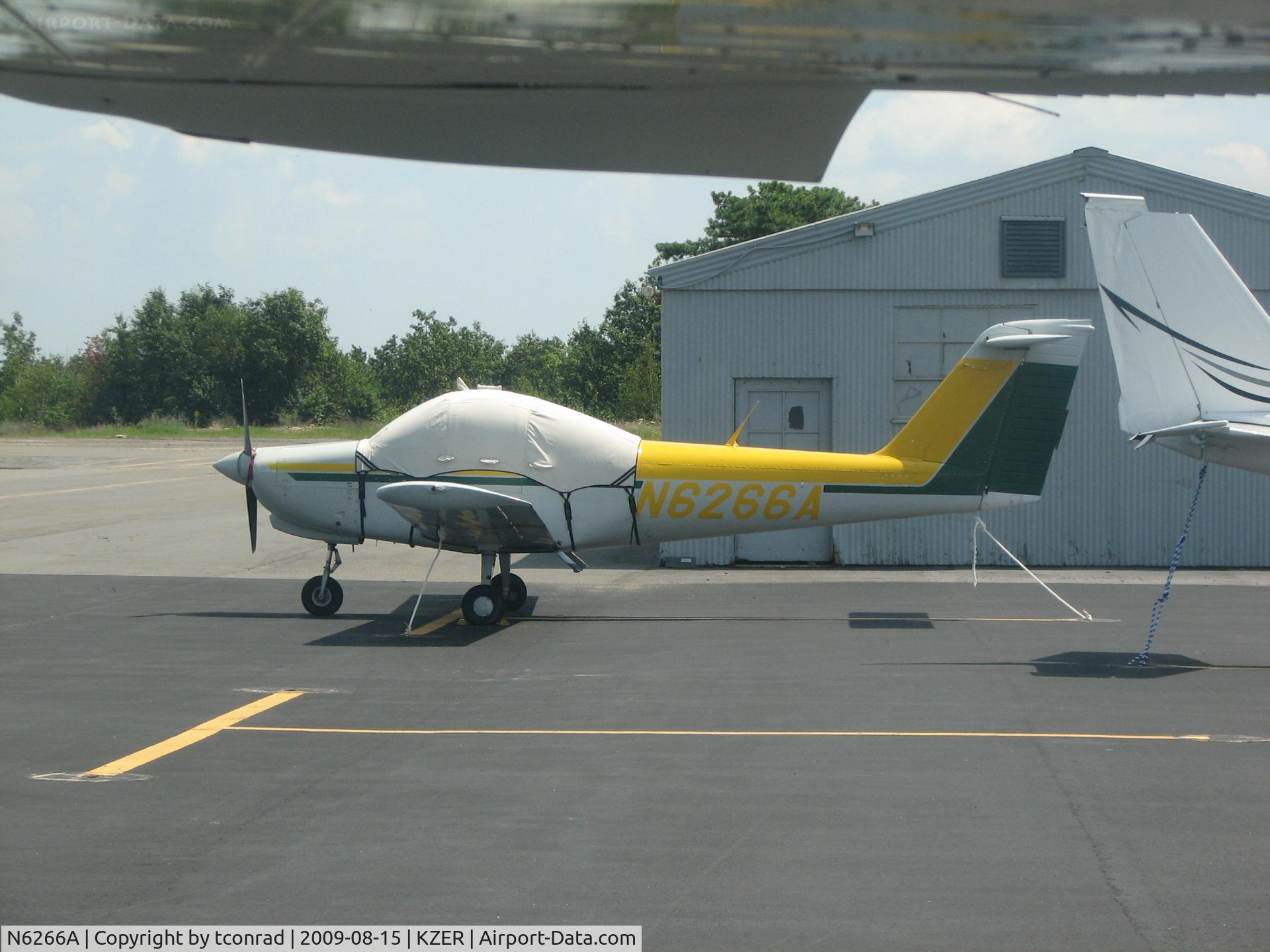 N6266A, 1978 Piper PA-38-112 Tomahawk C/N 38-78A0359, at Zerbey