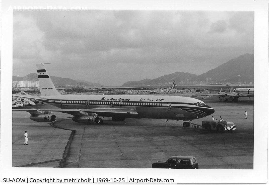 SU-AOW, 1969 Boeing 707-366C C/N 19845, Pushing back for departure,HKG Kai Tak