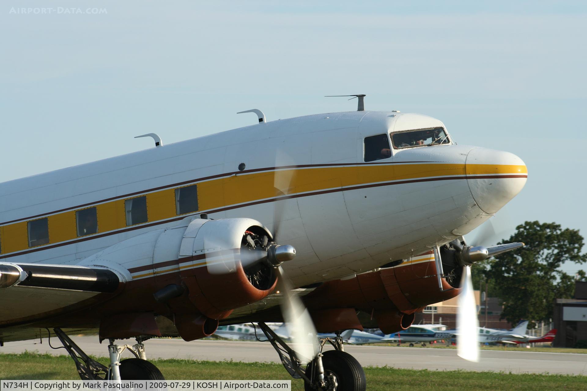 N734H, 1942 Douglas DC-3 (C-47-DL) C/N 4727, Douglas DC-3