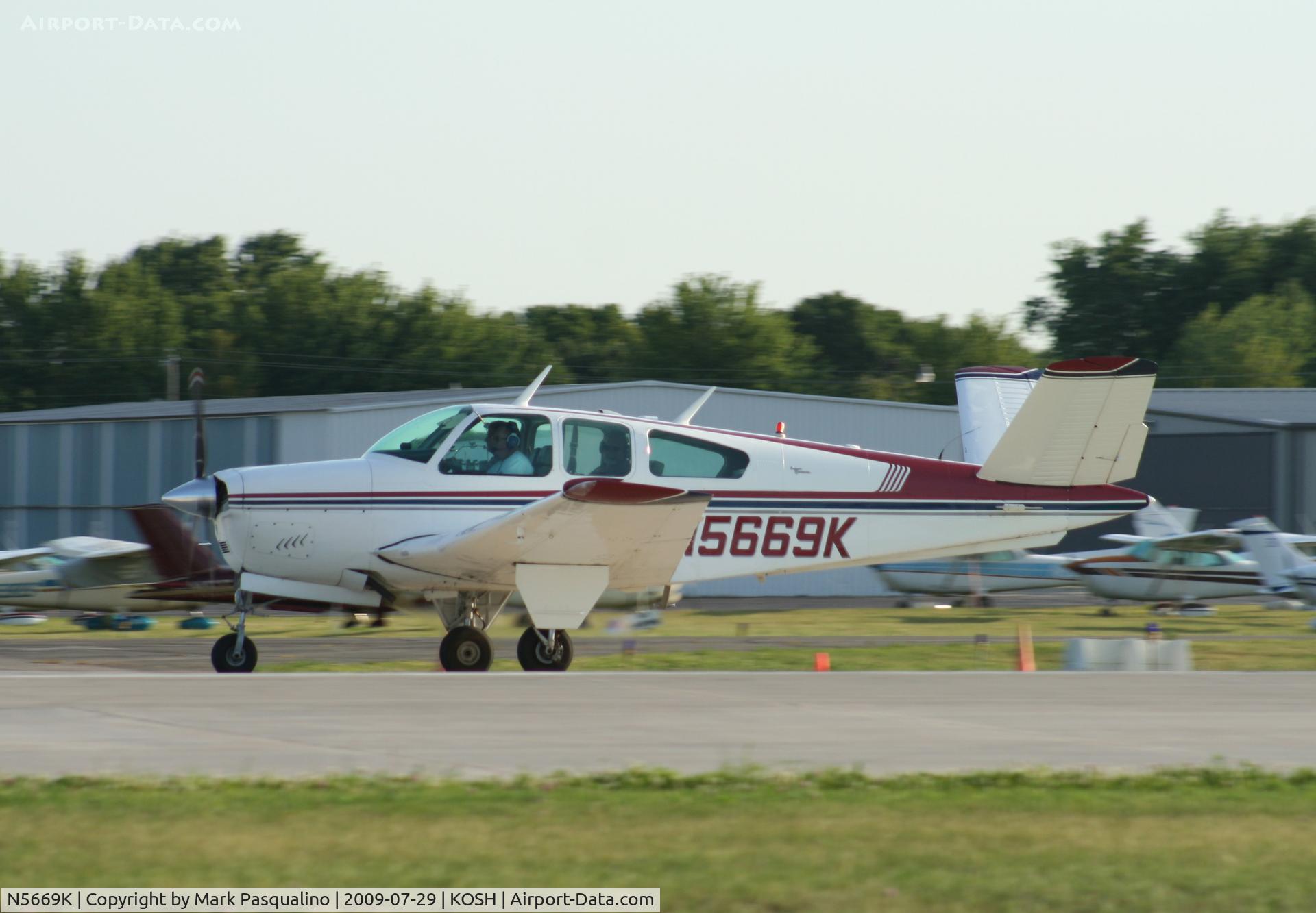 N5669K, 1964 Beech S35 Bonanza C/N D-7656, Beech S35
