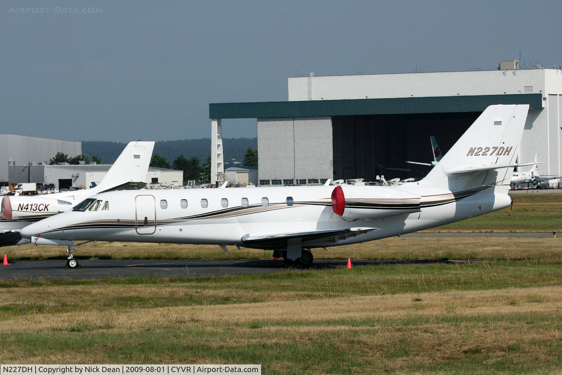 N227DH, 2006 Cessna 680 Citation Sovereign C/N 680-0086, CYVR