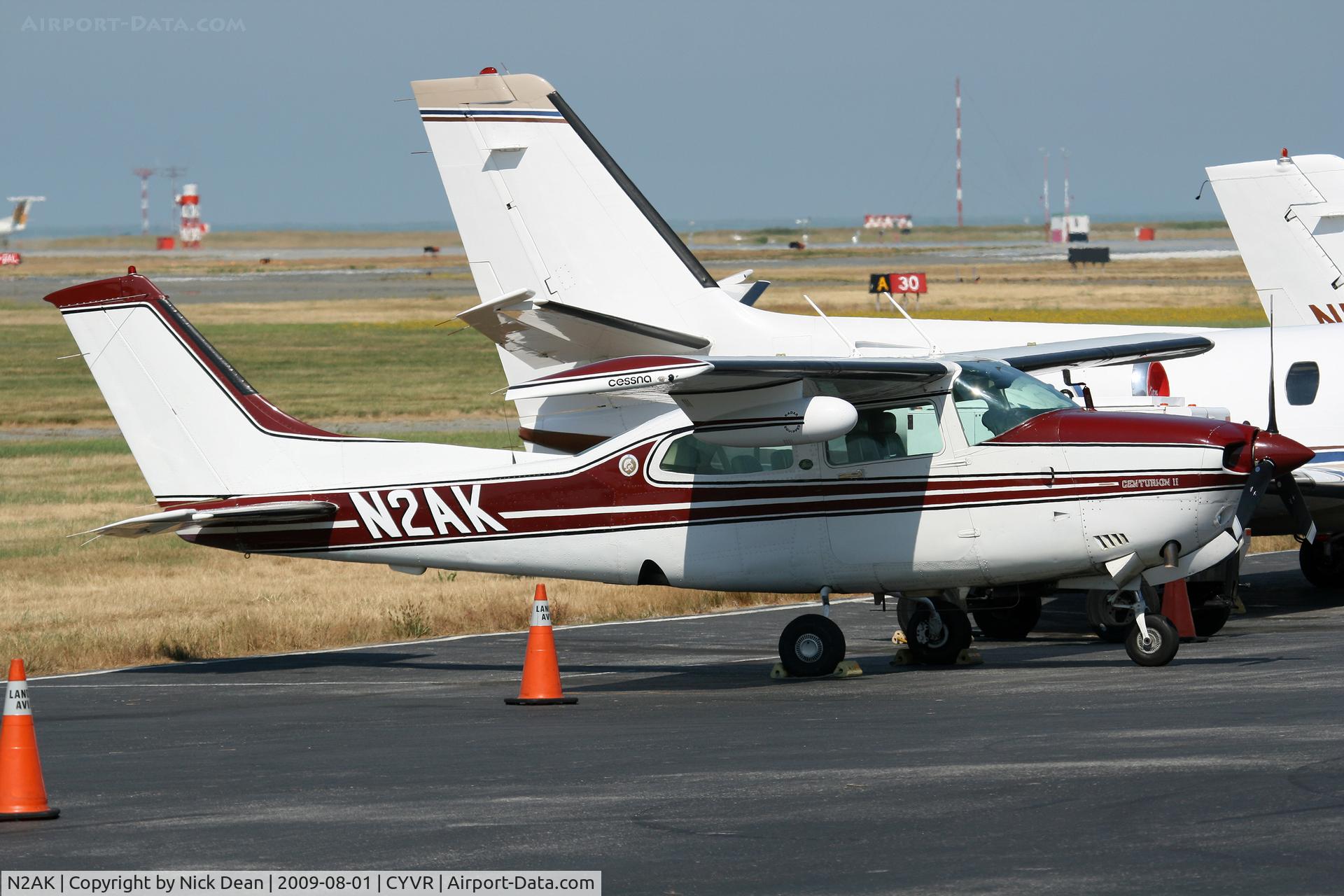 N2AK, 1979 Cessna T210N Turbo Centurion C/N 21063641, CYVR