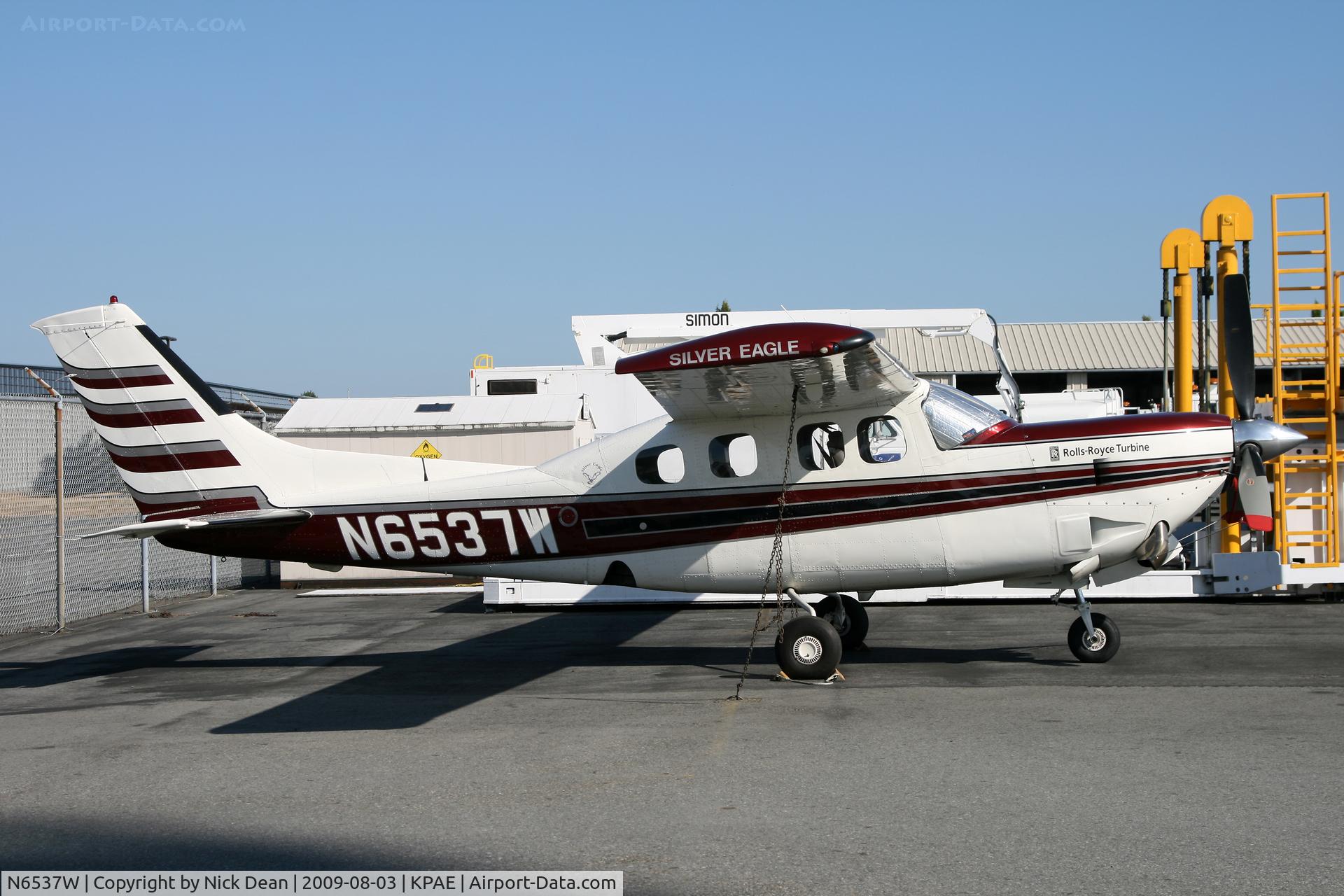N6537W, Cessna P210N Pressurised Centurion C/N P21000793, KPAE