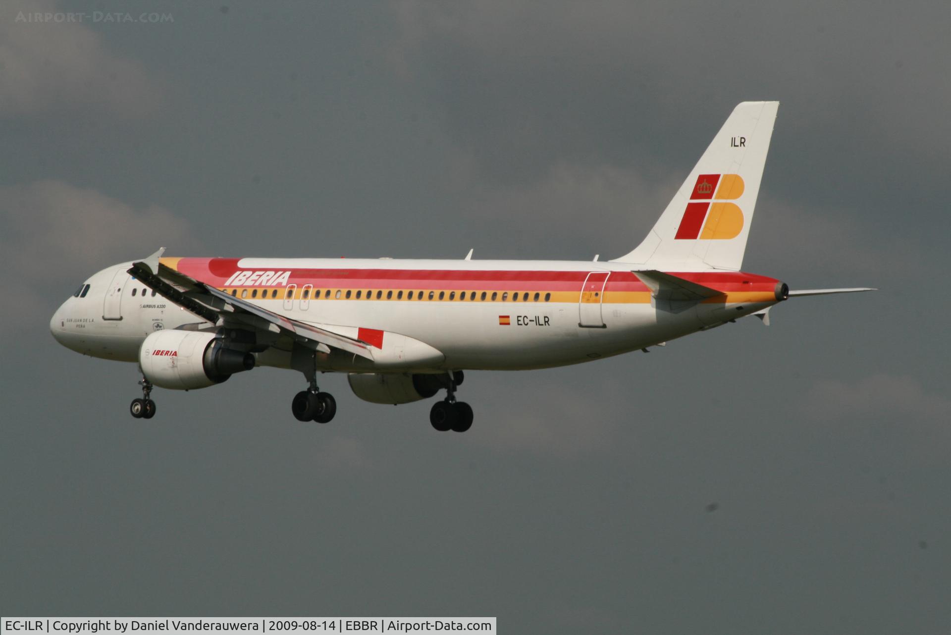 EC-ILR, 2002 Airbus A320-214 C/N 1793, arrival of flight IB3206 to rwy 25L