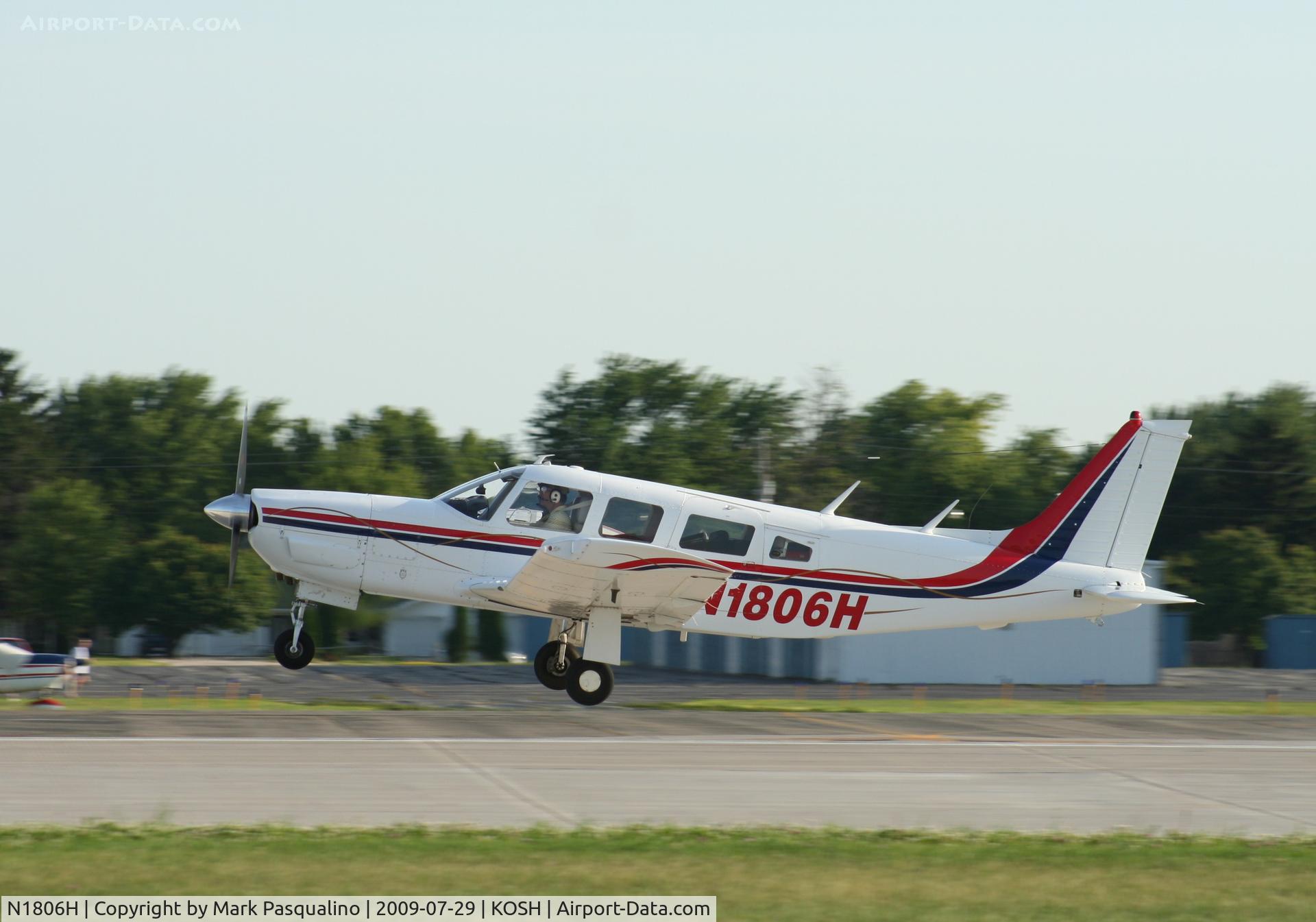 N1806H, 1977 Piper PA-32R-300 Cherokee Lance C/N 32R-7780192, Piper PA-32R-300