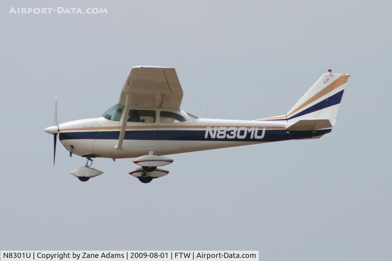 N8301U, 1964 Cessna 172F C/N 17252201, At Meacham Field