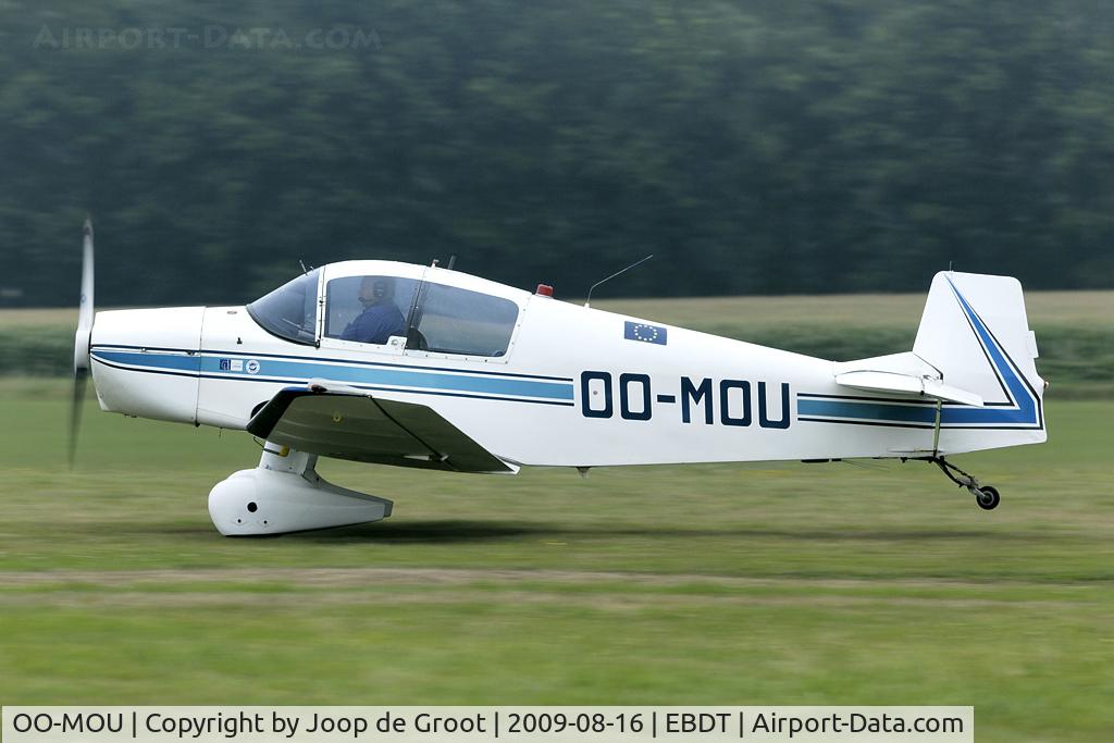 OO-MOU, SAN Jodel DR-1050 C/N 399, Apart from the crash of N56028 the day before there was another incident. This is OO-MOUs last flight. The aircraft crashed while on final approach to Kiewit airport.