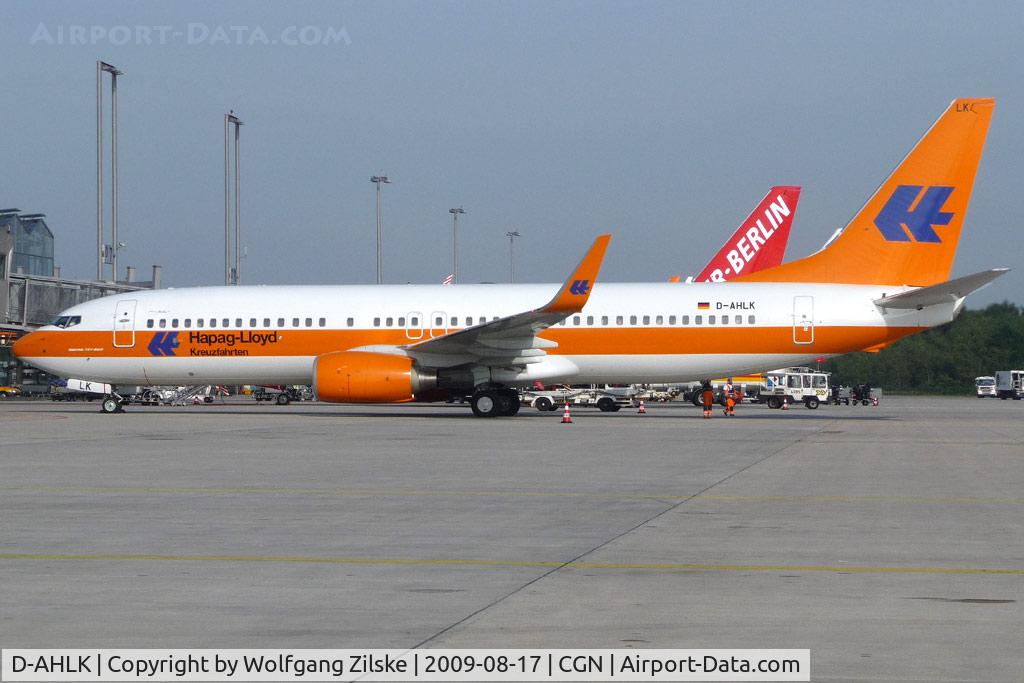 D-AHLK, 2008 Boeing 737-8K5 C/N 35143, visitor