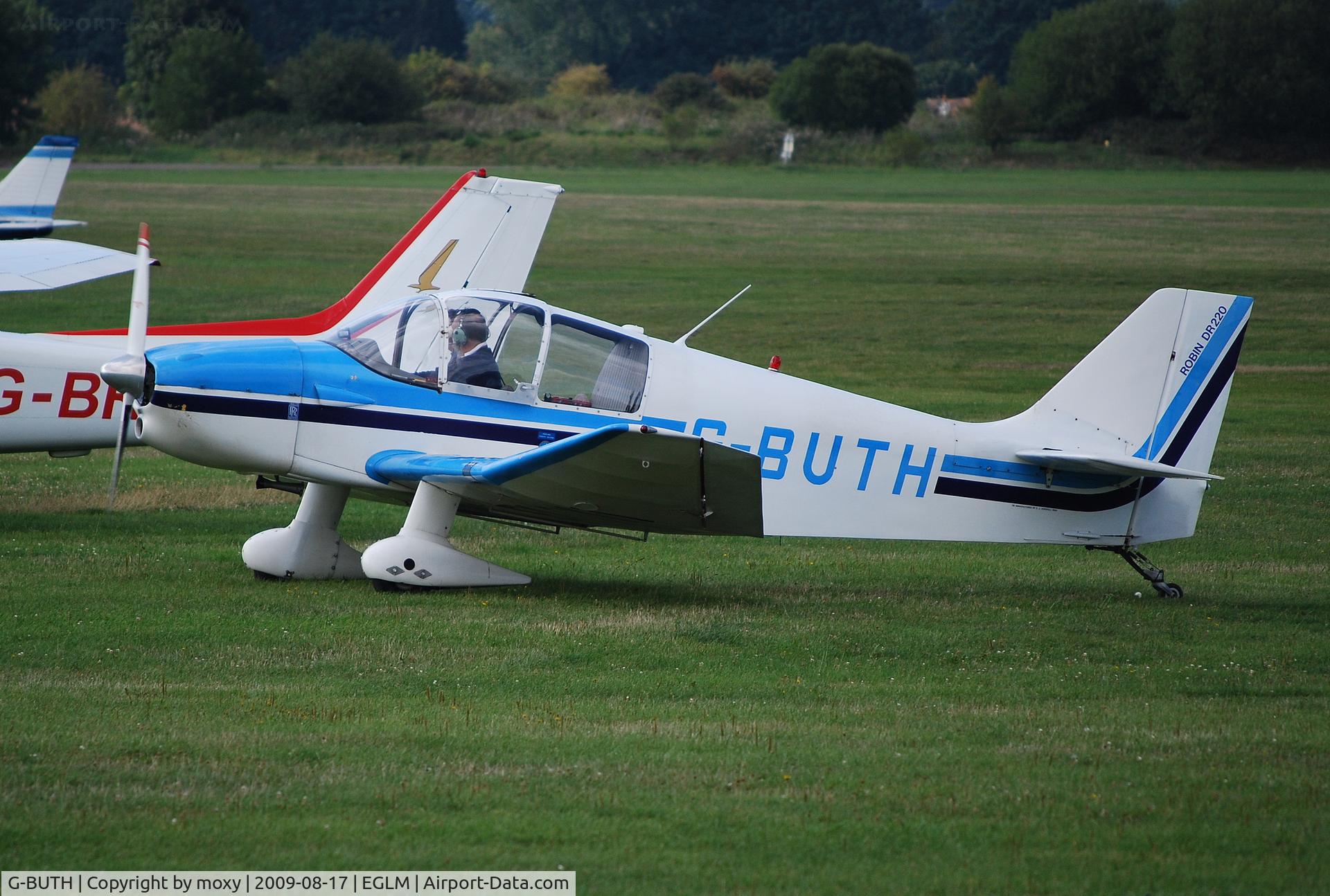 G-BUTH, 1966 CEA DR-220 2+2 C/N 6, Robin DR220 visiting White Waltham