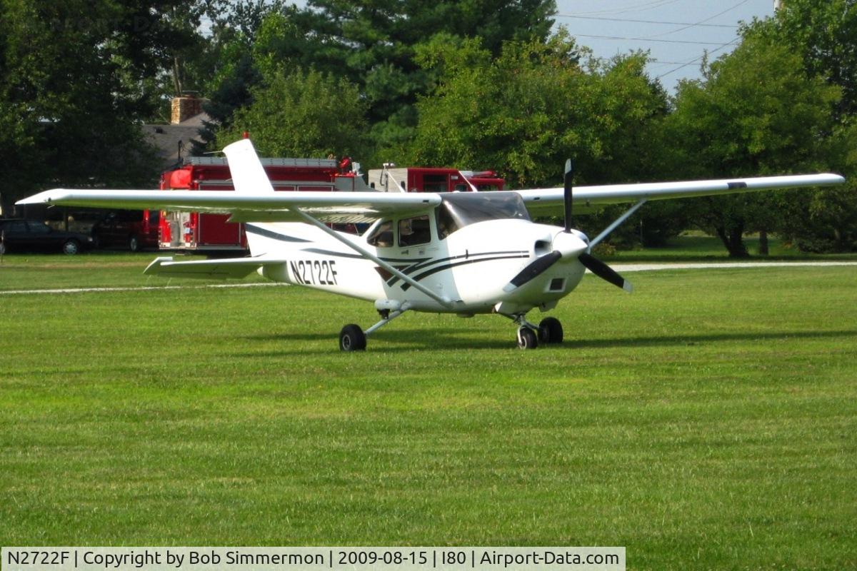 N2722F, 1998 Cessna 182S Skylane C/N 18280352, At the EAA fly-in - Noblesville, Indiana