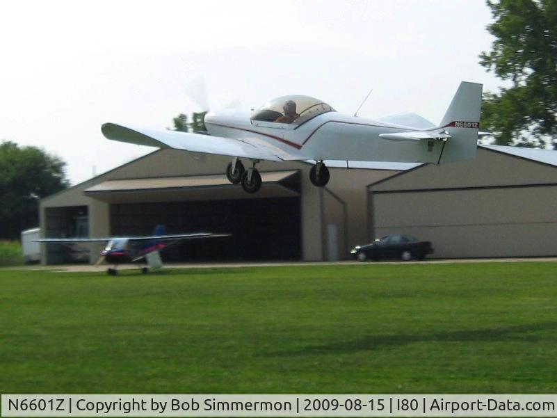 N6601Z, 2003 Zenith ZODIAC C/N 001, Departing the EAA breakfast fly-in - Noblesville, Indiana