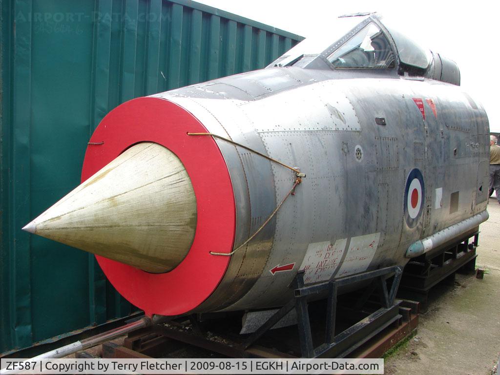 ZF587, English Electric Lightning F.53 C/N 95297, Preserved at Headcorn