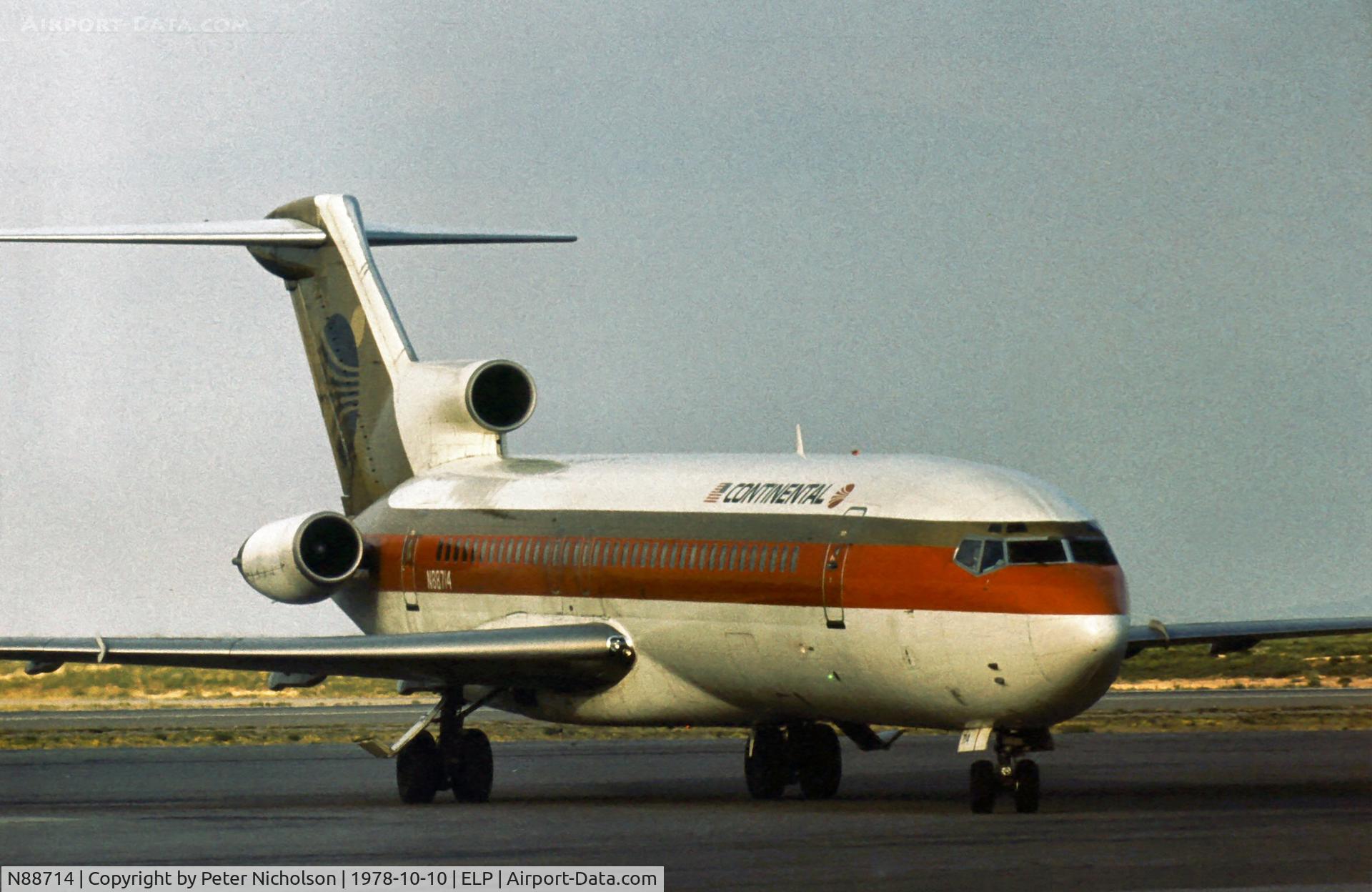 N88714, 1969 Boeing 727-224 C/N 20243, Boeing 727-224 of Continental Airlines taxying to the terminal at El Paso in October 1978.