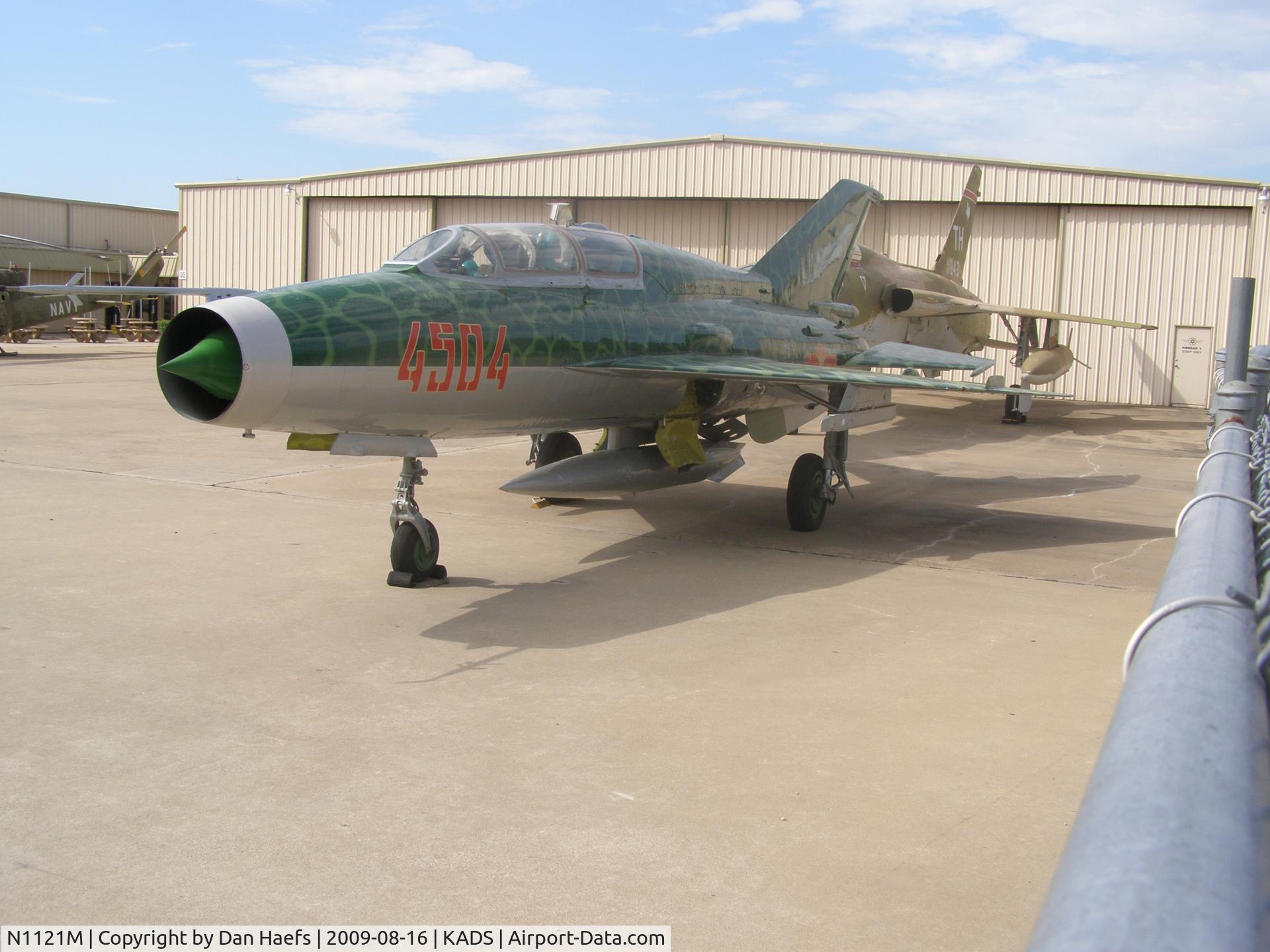 N1121M, Mikoyan-Gurevich MiG-21US C/N 4685145, Cavanaugh Flight Museum