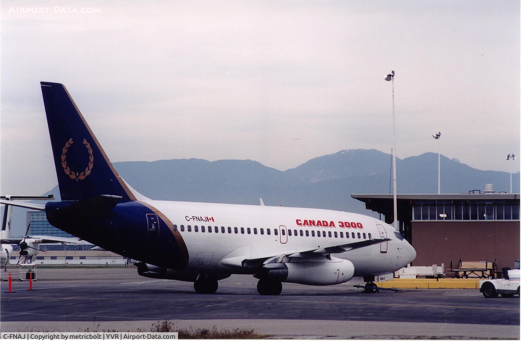 C-FNAJ, 1981 Boeing 737-201(A) C/N 22354, Still in Royal Aviation livery