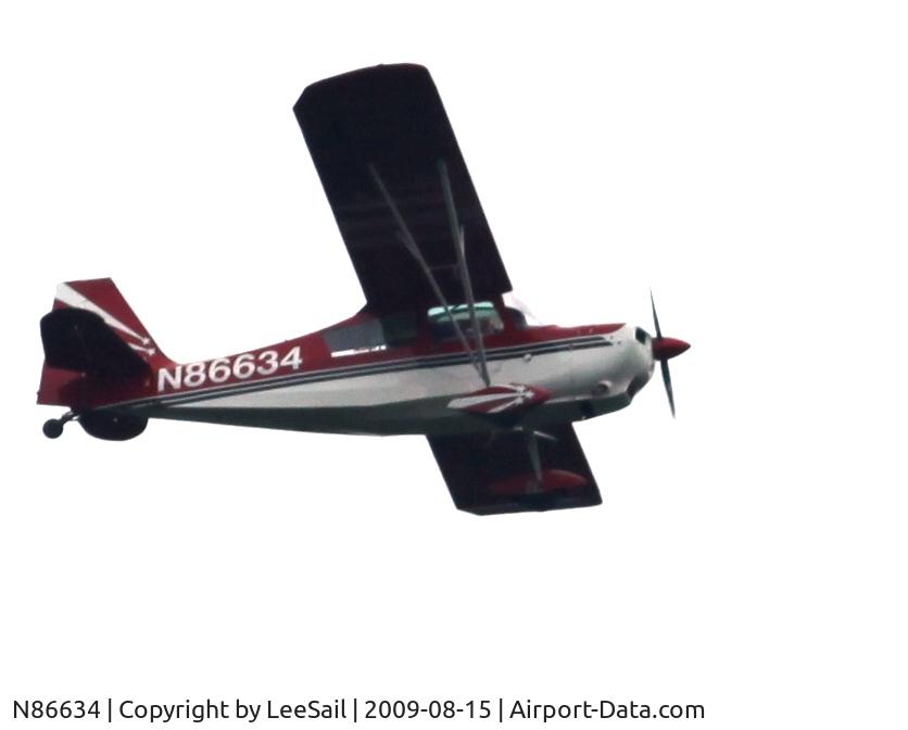N86634, 1973 Bellanca 7ECA Citabria C/N 1012-74, Operating Over Forest Lake