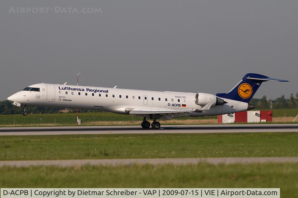 D-ACPB, 2001 Canadair CRJ-701ER (CL-600-2C10) Regional Jet C/N 10013, Lufthansa Regional Regionaljet 700
