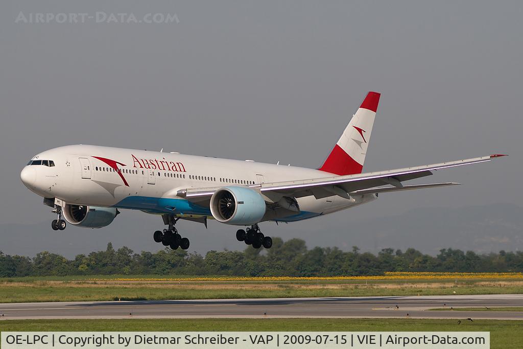 OE-LPC, 2002 Boeing 777-2Z9/ER C/N 29313, Austrian Airlines Boeing 777-200