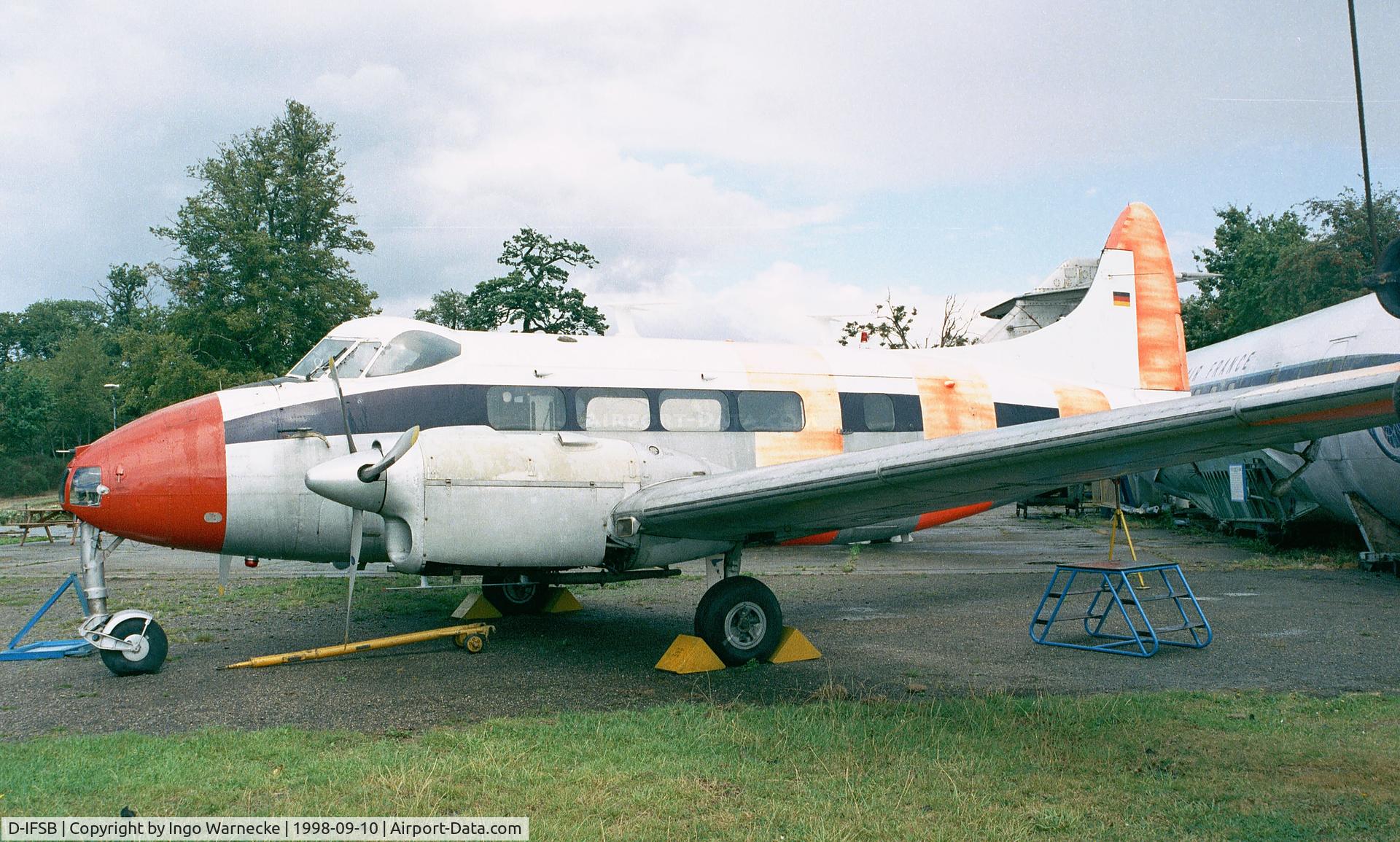 D-IFSB, De Havilland DH-104 Dove 2B C/N 04379, De Havillland D.H.104 Dove 6 of the BFS at the De Havilland Heritage Museum, London-Colney