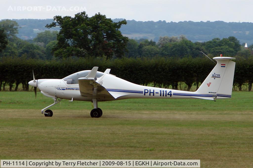 PH-1114, Diamond HK-36TC Super Dimona C/N 36527, Diamond HK 36 TC at Headcorn , Kent , UK