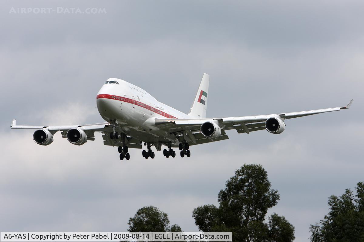 A6-YAS, 1998 Boeing 747-4F6 C/N 28961, LHR
