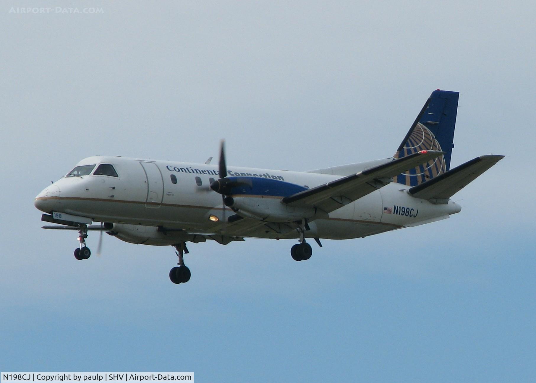N198CJ, 1990 Saab 340B C/N 340B-198, Landing at Shreveport Regional.