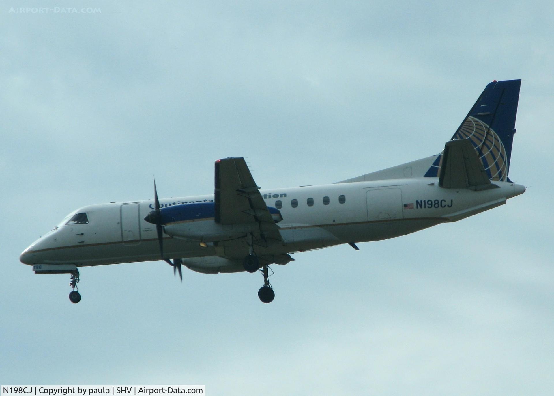 N198CJ, 1990 Saab 340B C/N 340B-198, Landing at Shreveport Regional.