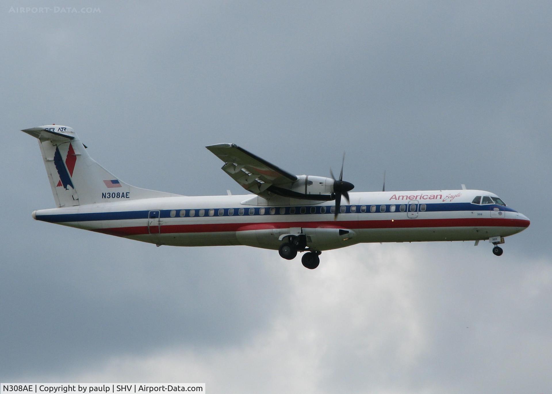 N308AE, 1992 ATR 72-212 C/N 309, Landing at Shreveport Regional.